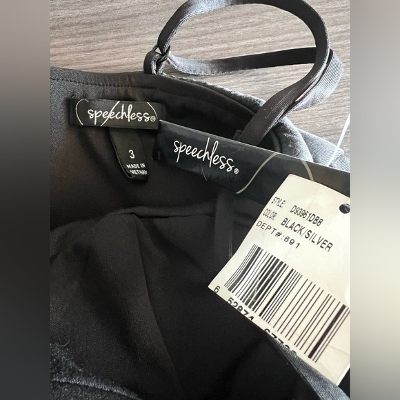 Speechless size 3 new dress with hanging bling. A223 - Picture 3 of 3